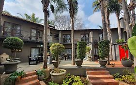 Waterhouse Guest Lodge - Indus Street
