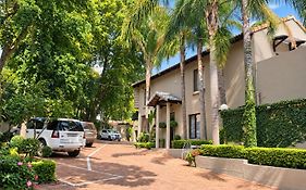 Waterhouse Guest Lodge - Indus Street